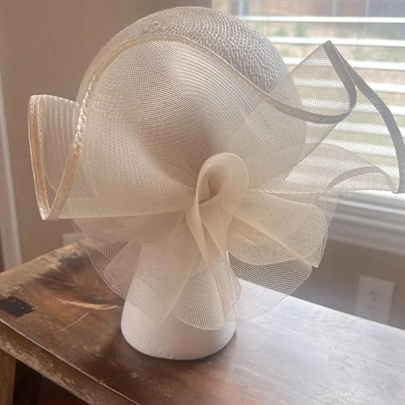 Two Vintage 80s Hats - Picture 3 of 8